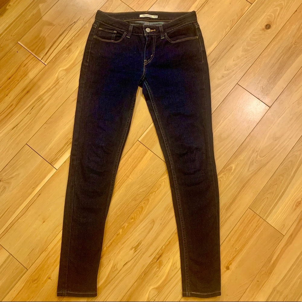 Levi’s 535 dark skinny jeans